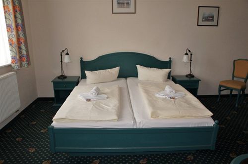 Hotel Reuterhaus Wismar Exterior photo
